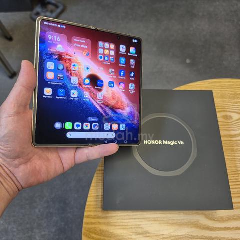 Honor Magic V6 super mint 16/512 - photo 3 of 6