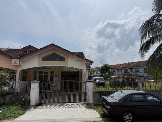 CORNER Ulu Tiram Bestari Indah Single Storey House 1