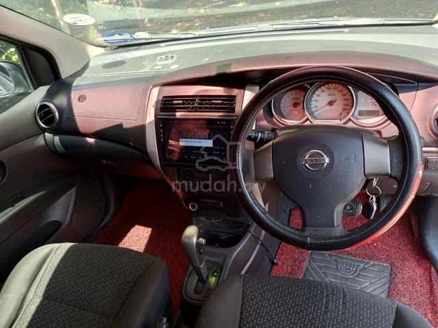 Nissan GRAND LIVINA 1.6 (A) - 5