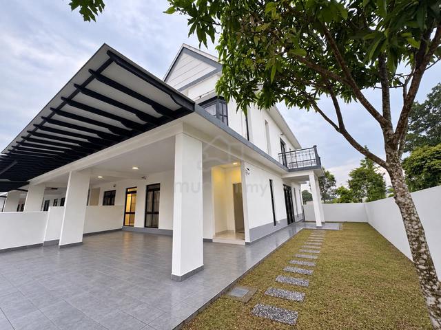 Eco Summer 2 Storey House Endlot 10ft extra land Near Austin Crest 1