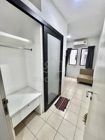 Uni Suites 1
