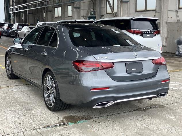 2023 Mercedes Benz E200 BSG - 3