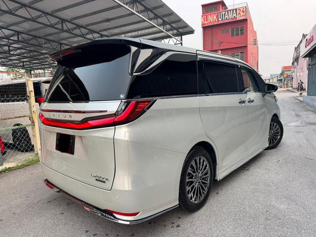 2024 Lexus LM500H 2.4 VERSION L (A) Full Loan - 2