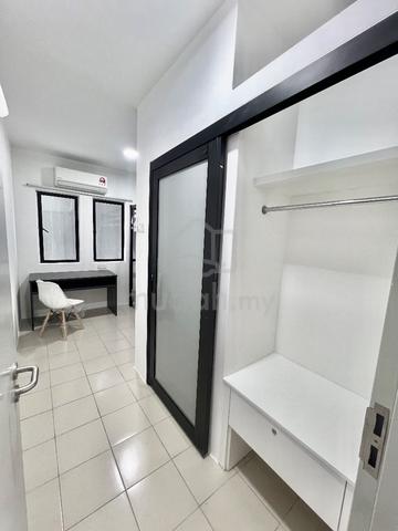 Uni Suites 1