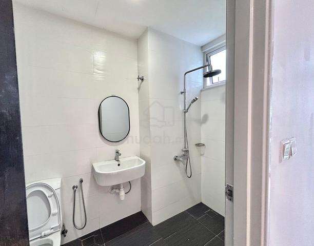 Twin Galaxy Residences 5