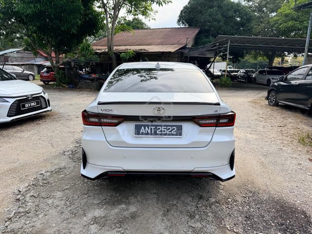 Toyota VIOS 1.5 G 20k km (A)24 - 4