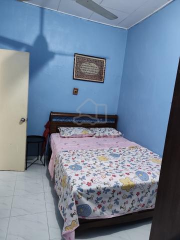 Master Bedroom 1