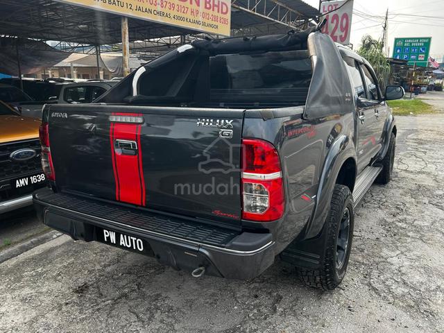 Toyota HILUX 2.5(A) VIGO TRD SPORT VNT 4X4 pickups - 4