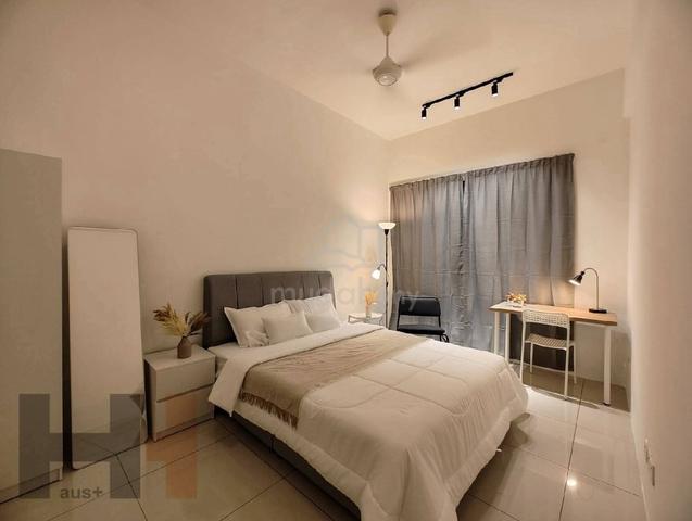 Master Bedroom For Rent  1