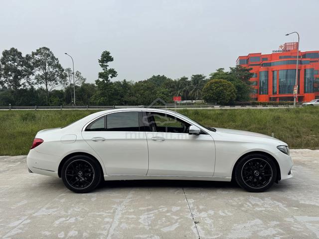 2016/2017 Mercedes Benz E-CLASS 2.0 E250 EXCLUSIVE - 3