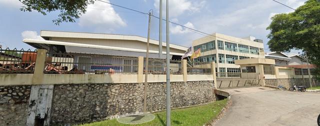 Rawang Bukit Beruntung Rare and Value buy 2 acres Factory for Sale 1