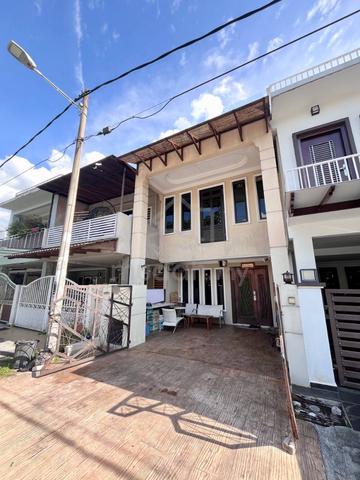 RENOVATED FACING OPEN Double Storey Terrace Taman Kosas Ampang 1