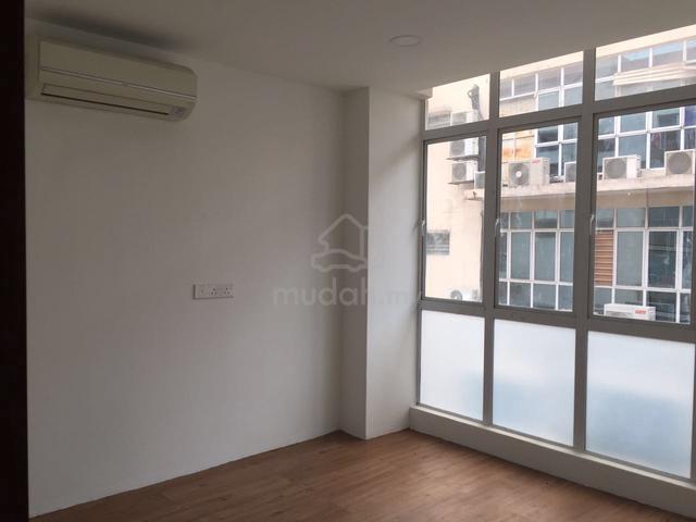 Office For Rent Bandar Puteri 5