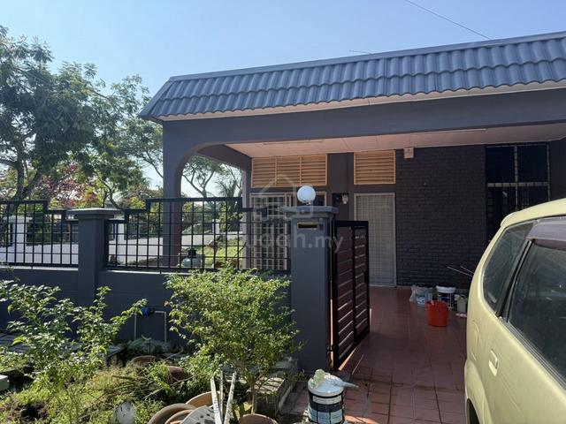 Single storey terrace house for rent, (Taman bukit maluri) kepong 1