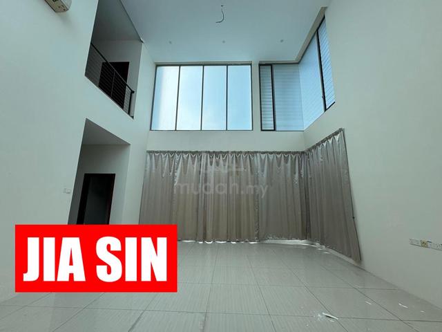 Double-Storey Newly Refurbished House for SALE @ Pulau Tikus 1