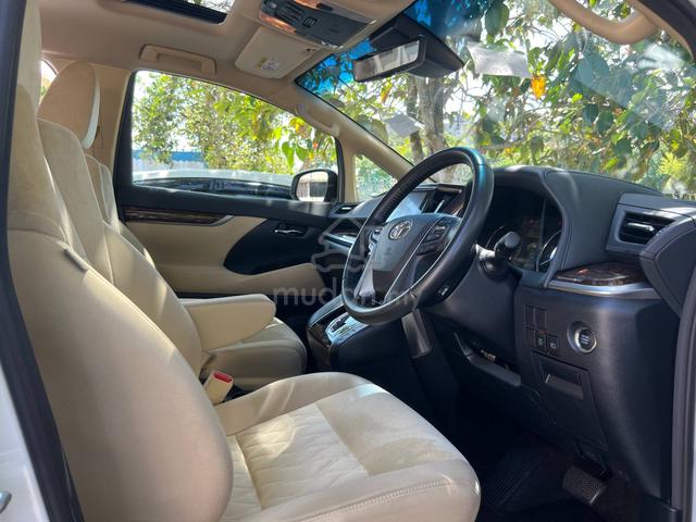 Toyota ALPHARD 2.5 X - 3