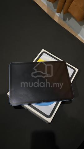 ipad 10th gen - photo 2 of 2