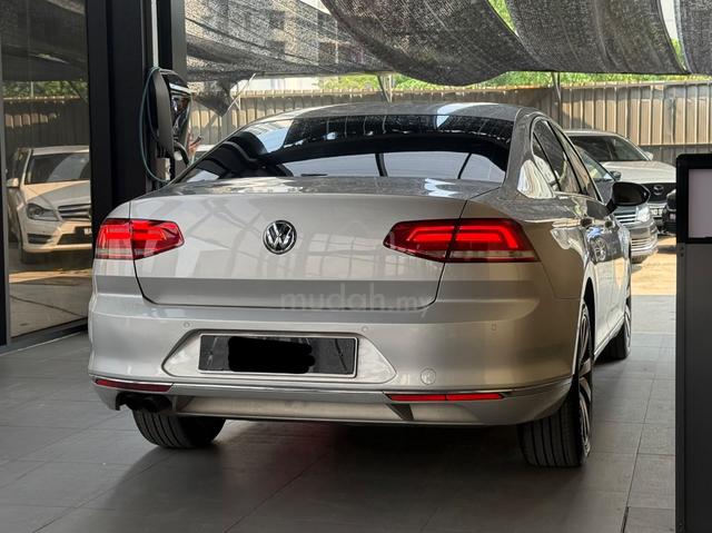 2019 Volkswagen Passat 1.8 (CKD) - 4