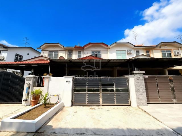Bestari Indah Ulu Tiram Double Storey Renovated Extended East Unit 1