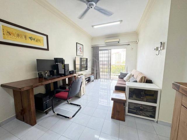 Sri Kenari Apartment 1