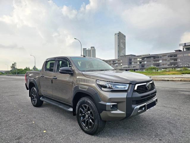 2023 Toyota HILUX 2.8 ROGUE (A) - 2
