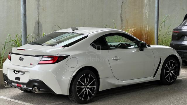 2023 Toyota GR86 2.4 RZ (M) - 3