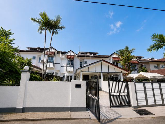 [22' x 75'] FACING OPEN | Double Storey Terrace Seksyen 9, Shah Alam 1