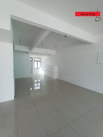 Brand New 2 Sty House Bayu Residence,Tmn Tg Indah Butterworth For Sale 1