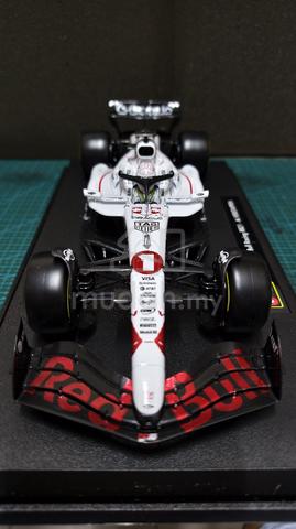 Bburago 1/18 F1 2025 Red Bull RB21 - photo 6 of 6
