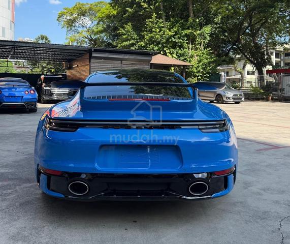 Porsche Carrera 911 4S 3.0L - 5