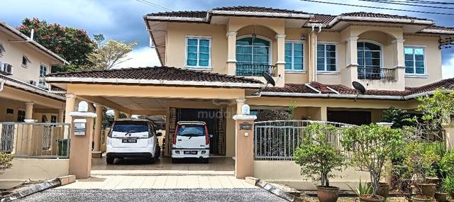 Good offer/ 2 storey semi D/ stapok area/ big land/ nice unit 1
