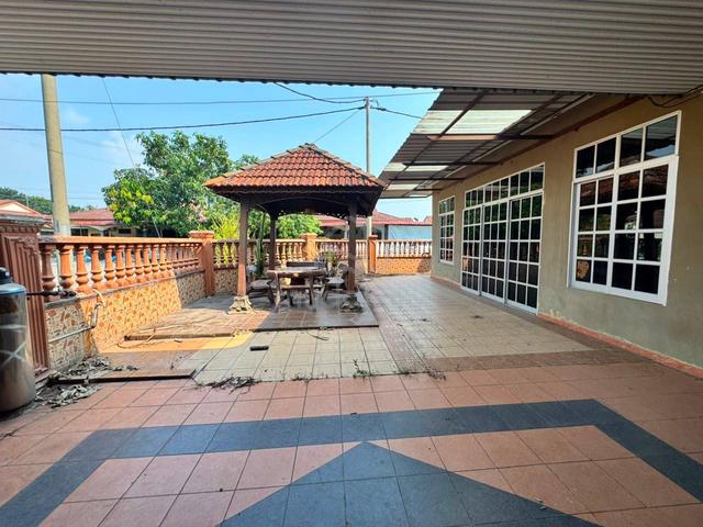 TAMAN DESA SENI📍SEMI D CORNER LOT|5 ROOMS| 3,735 sqft 1