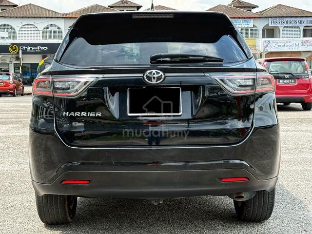 2017 Toyota HARRIER 2.0 PREMIUM POWER BOOT F/LOAN - 4