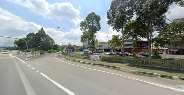 2 storey Shop Ground Floor Facing Main Road Bandar Baru Bangi 1