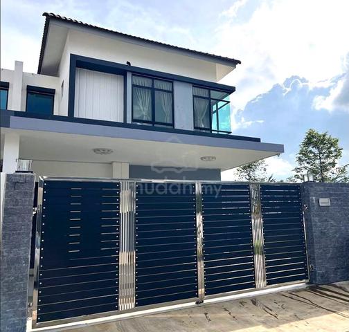 Austin Duta Cluster Corner Lot｜Mount Austin｜Include Wifi 1