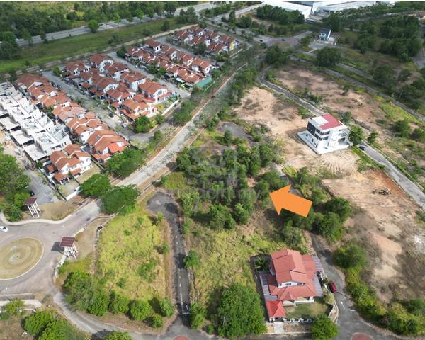Tg Lumpur Bandar Putra Bangalow Land 1
