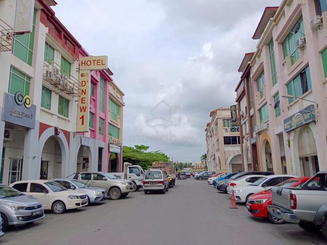 3 Storey Shoplot @Bundusan Square, Penampang 1