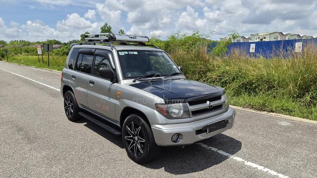2000 Mitsubishi PAJERO 1.8 IO (A) - 1