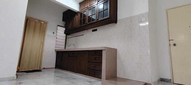 Putra Permai Block B 1