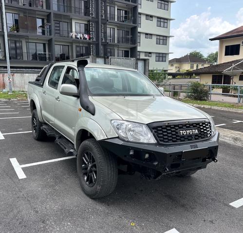 2005 Toyota HILUX 2.5 G MY05 KUN25R (M) - 1