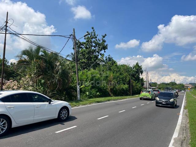 Tanah Kosong (Main Road) Untuk Dijual @ Kampung Sungai Balak Kajang 3
