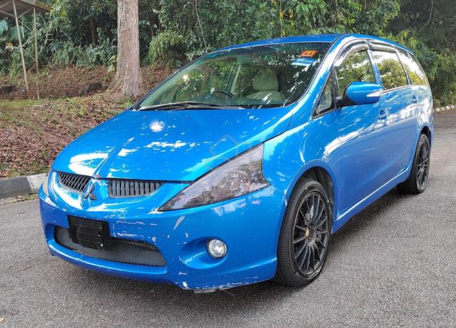 2007 Mitsubishi GRANDIS 2.4 (A) - 2