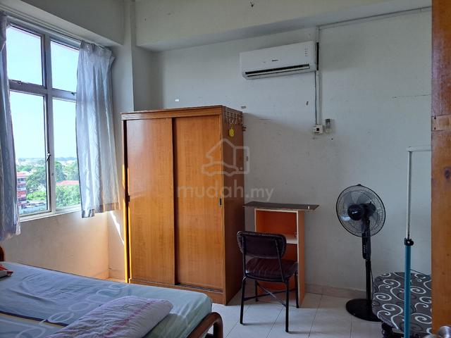 Bilik Untuk Disewa 1