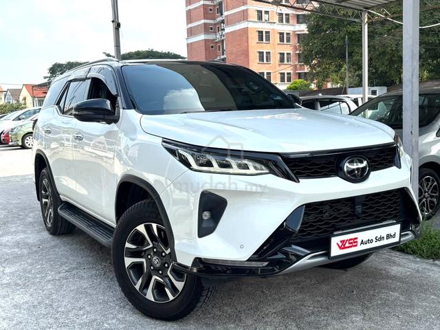 Toyota FORTUNER 2.8 VRZ Mileage 58k Und Warranty - 1