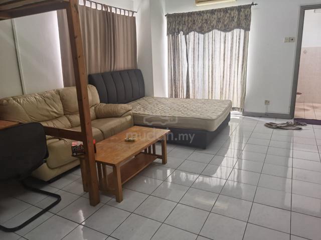 Ridzuan Condominium 1