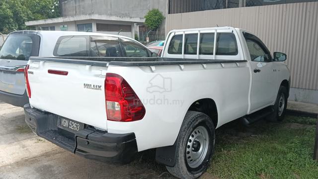 2021 Toyota HILUX 2.4 MT MY17 AN120 FACELIFT II - 4