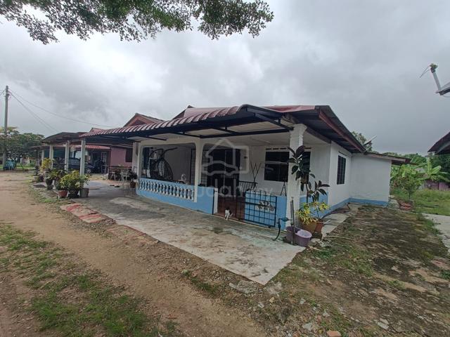 Rumah kampung 1