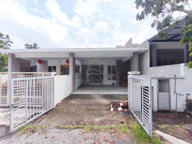 Freehold,Facing Open,20x65 Single Storey Seremban 3 For Sale 1