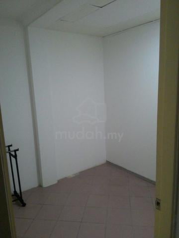 Damai Plaza Luyang (Room for Rent-Female only) 1
