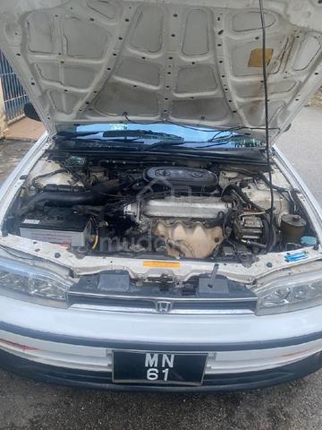 Honda ACCORD 2.0 EXI (M) VVIP PLAT MN 61 - 2